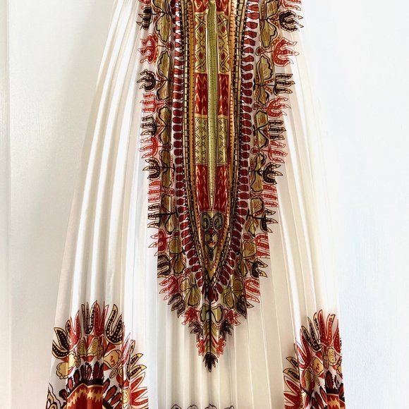 Pleated and Patterned Trapeze A-Line Sleeveless Halter Mini Dress + Top - Picture 4 of 5